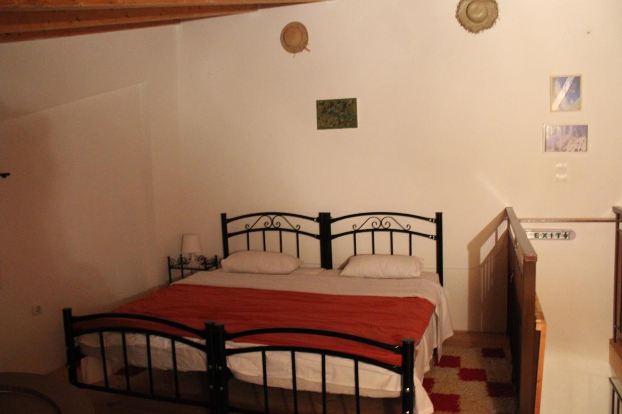 Michel Studios Kalavryta Esterno foto