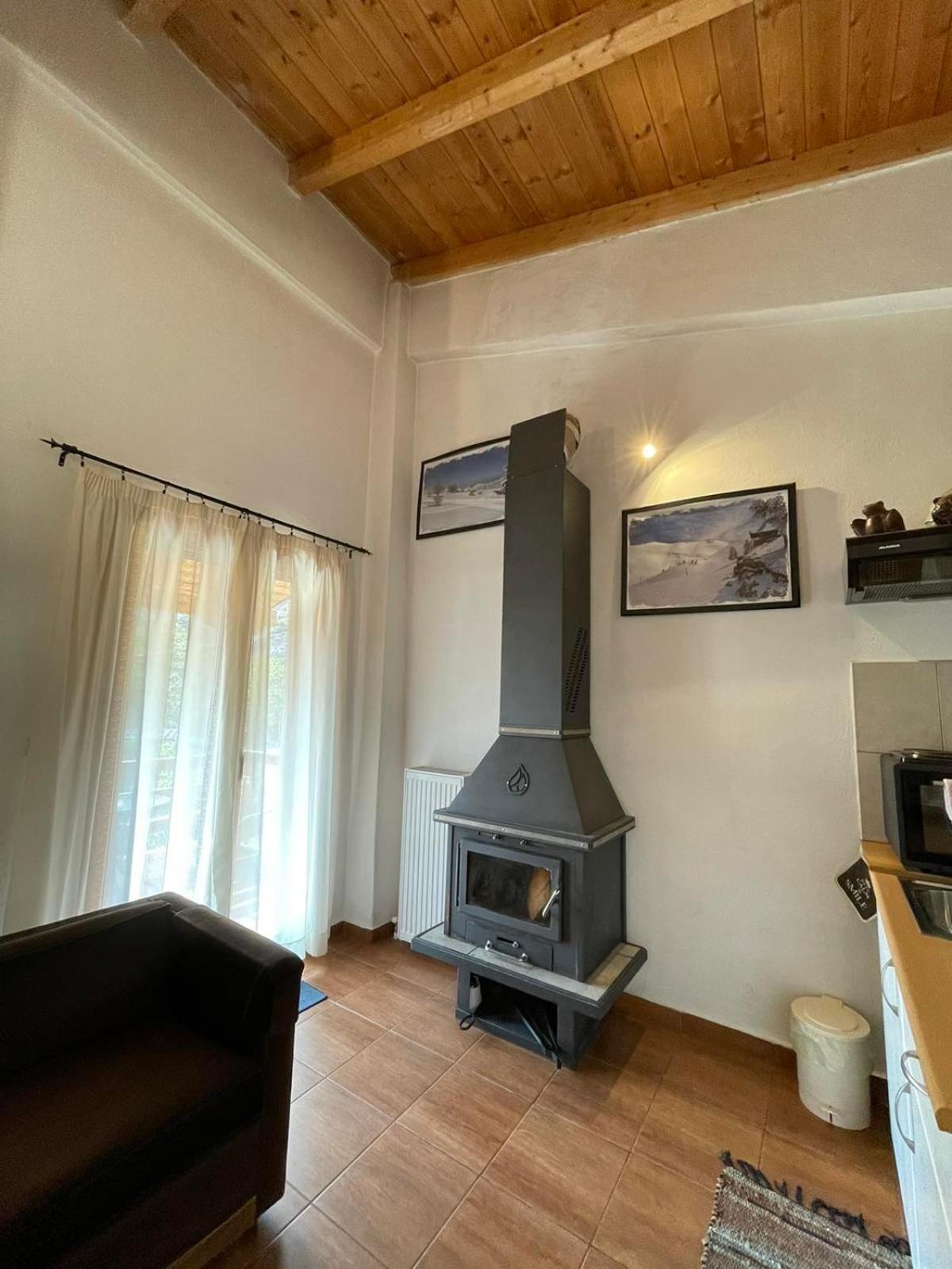 Michel Studios Kalavryta Esterno foto